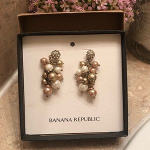 Banana republic earrings
